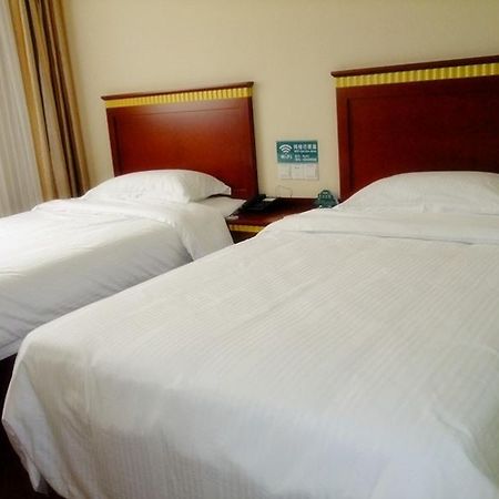 Greentree Inn Guangdong Shantou Changping Road Express Hotel Exterior photo
